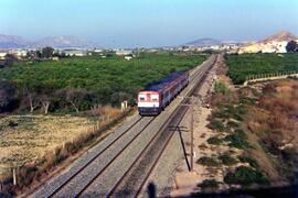 Automotores diésel de la serie 592, 593 y 596 de RENFE, conocidos como "Camellos"