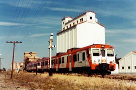 Automotores diésel de la serie 592, 593 y 596 de RENFE, conocidos como "Camellos"