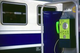 Teléfono público en la estación de Madrid - Chamartín