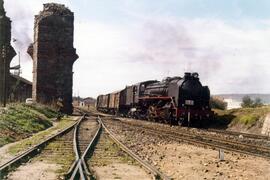 Locomotora de vapor 141F - de Renfe