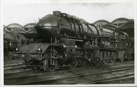 Locomotora de vapor E 56 máquina 241 A. 36 de la serie 241 A 1 a 145, tipo Montaña para trenes rá...