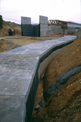 Construcción del viaducto sobre el río Cinca