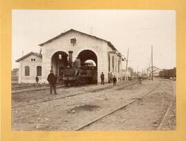 Cocherón para locomotoras de la estación de Ariza de la línea de Valladolid a Ariza