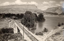 El ferrocarril por el barranco de San Pedro, en el km 85 de la línea de Lérida a Pobla de Segur