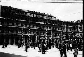 Verbena en la plaza Mayor de Madrid