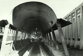 Depósito de automotores en Cerro Negro. Línea de Madrid a Barcelona