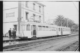 Composición del Ferrocarril de Carreño remolcada por automotor eléctrico de la serie MB fah 10 a ...
