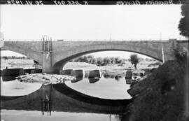 Sustitución de puentes metálicos. Línea Madrid a Badajoz, km. 456,907. Puente Aljucén