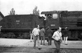 Exposición de material ferroviario en el depósito de la estación de Villanueva y Geltrú, con moti...