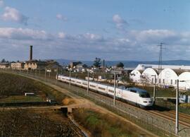 Tren AVE en el trayecto de Sevilla - Rinconada