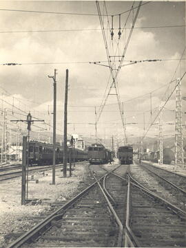 Agujas cruzadas dobles en la estación de Villalba en Madrid