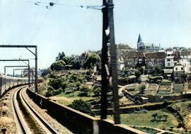 La vía férrea moderna. Tramo de vía de la línea París - Toulouse cerca de Uzerche.