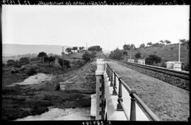 Sustitución del puente metálico sobre el río Guadalmez, en el km 289,182 de la línea de Madrid a ...