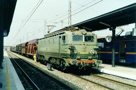 TÍTULO DEL ÁLBUM: RENFE 276