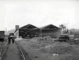 Nave para adecentamiento de coches en construcción de la estación de Madrid - Delicias de la líne...