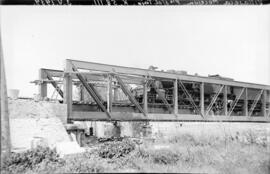 Reconstrucción del estribo lado Toledo del puente sobre el Tajo, situado en el km 58,111 de la lí...