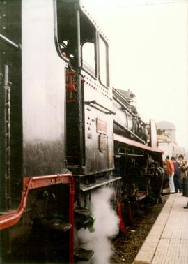 Locomotora de vapor 141 F - 2413 de RENFE (serie 141F - 2301 a 2417)