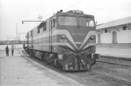 Exposición de material ferroviario en el depósito de la estación de Villanueva y Geltrú, con moti...