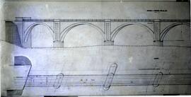 Reproducción de parte del plano de planta y sección del proyecto de puente o viaducto de hormigón...