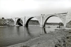 Reconstrucción del puente del Águeda en la línea de Salamanca y Fuentes de Oñoro km 87,304