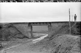 Pontón en el km 192,769 de la línea de Valladolid a Ariza, dentro del término de la provincia de ...