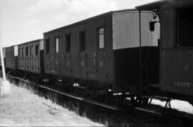 Coche de viajeros de 3ª clase C v 39 de la serie C v / C hv 30 a 43 de RENFE, ex Andaluces serie ...