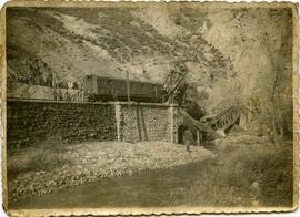 Descarrilamiento de un tren a la salida de la estación de Santa Lucía del lado de Ciñera