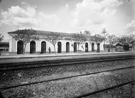 Estación de Jabalquinto de la línea de Manzanares a Córdoba y de la sección de Baeza a Sevilla de...