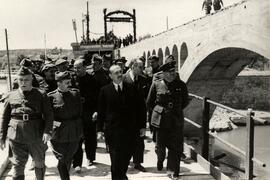 TÍTULO: [Reconstrucción de puentes tras la Guerra Civil Española]
