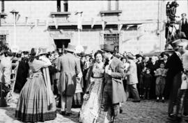 Tren del Centenario del Ferrocarril en España 1848-1948, que partió de la Exposición situada en e...
