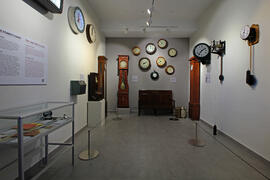 Sala de relojes del Museo del Ferrocarril de Madrid, con sede en la antigua estación de Madrid - ...