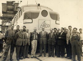 Llegada de la primera locomotora diésel DL-500 , luego numerada como 1615, de la serie 1601 a 161...