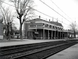 Estación de Pozuelo de la línea de Madrid a Irún