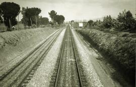 TÍTULO DEL ÁLBUM : Parte semestral de obras / Red Nacional de los Ferrocarriles Españoles. Vía y ...