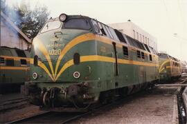 Locomotora diésel hidromecánica 340 - 020 - 7 de la serie 340 - 001 a 032 de RENFE, ex. 4020 de l...