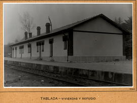 Viviendas y refugio en la estación de Tablada