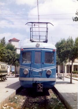 Automotores FEVE serie 1000 "ex 200", construidos por Carde y Escoriaza en 1941, proced...