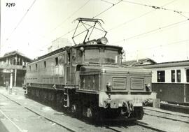 Locomotora eléctrica de la serie 272 - 001 a 012 de RENFE, ex Norte 7210, denominada "cocodr...
