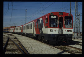Automotor eléctrico o unidad de tren eléctrica de la serie 440 de RENFE, fabricada por CAF y MACOSA