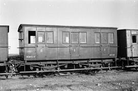 Coche de viajeros de 1ª y 2ª clase AB v 113 de la serie AB v 112 - 113 de RENFE, ex Andaluces ser...