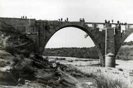 Reconstrucción del puente del Águeda en la línea de Salamanca y Fuentes de Oñoro km 87,304