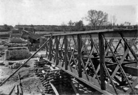 Puente sobre el río Manol, en el trayecto de Vilamalla a Figueras, p.k. 244,020 de la línea de Ba...