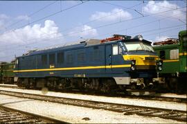 Locomotoras eléctricas de la serie 251 de Renfe. 1 a 35