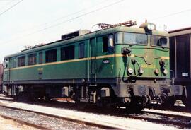 TÍTULO DEL ÁLBUM: Locomotoras eléctricas de la serie 289 de Renfe  (Ex 8900)