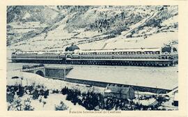 Vista general lateral de la estación internacional de Canfranc