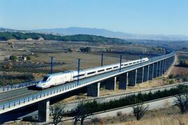 TÍTULO DEL ÁLBUM: RENFE serie 102 AVE