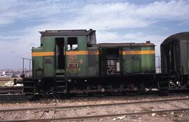 Locomotora diésel - eléctrica ("tractor") 303 - 202 - 6 de la serie 303 - 001 a 202 de ...