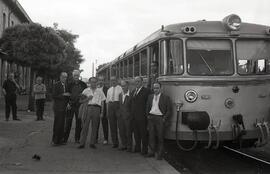 Automotor diésel de la serie 591 "ferrobús" en la estación de Aranda de Duero