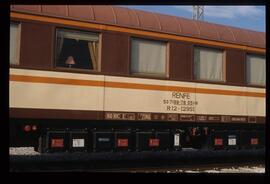 Coche restaurante R 12 - 12951 de la serie R 12 - 12900 de RENFE, procedente de la reforma en 199...