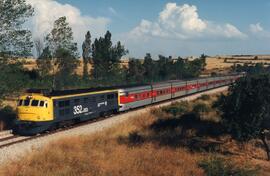 Locomotora diésel 2003-T "Virgen del Perpetuo Socorro", luego renumerada como 352 - 003...